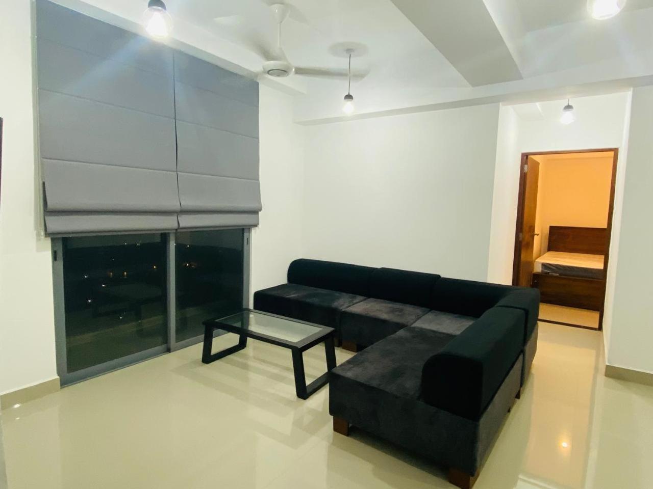 Oval View Residencies *