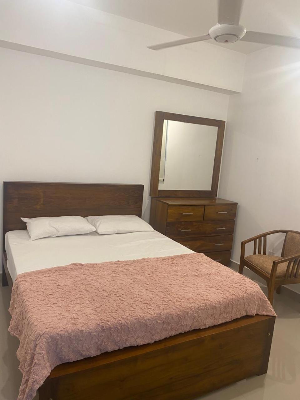 Oval View Residencies Apartment Colombo